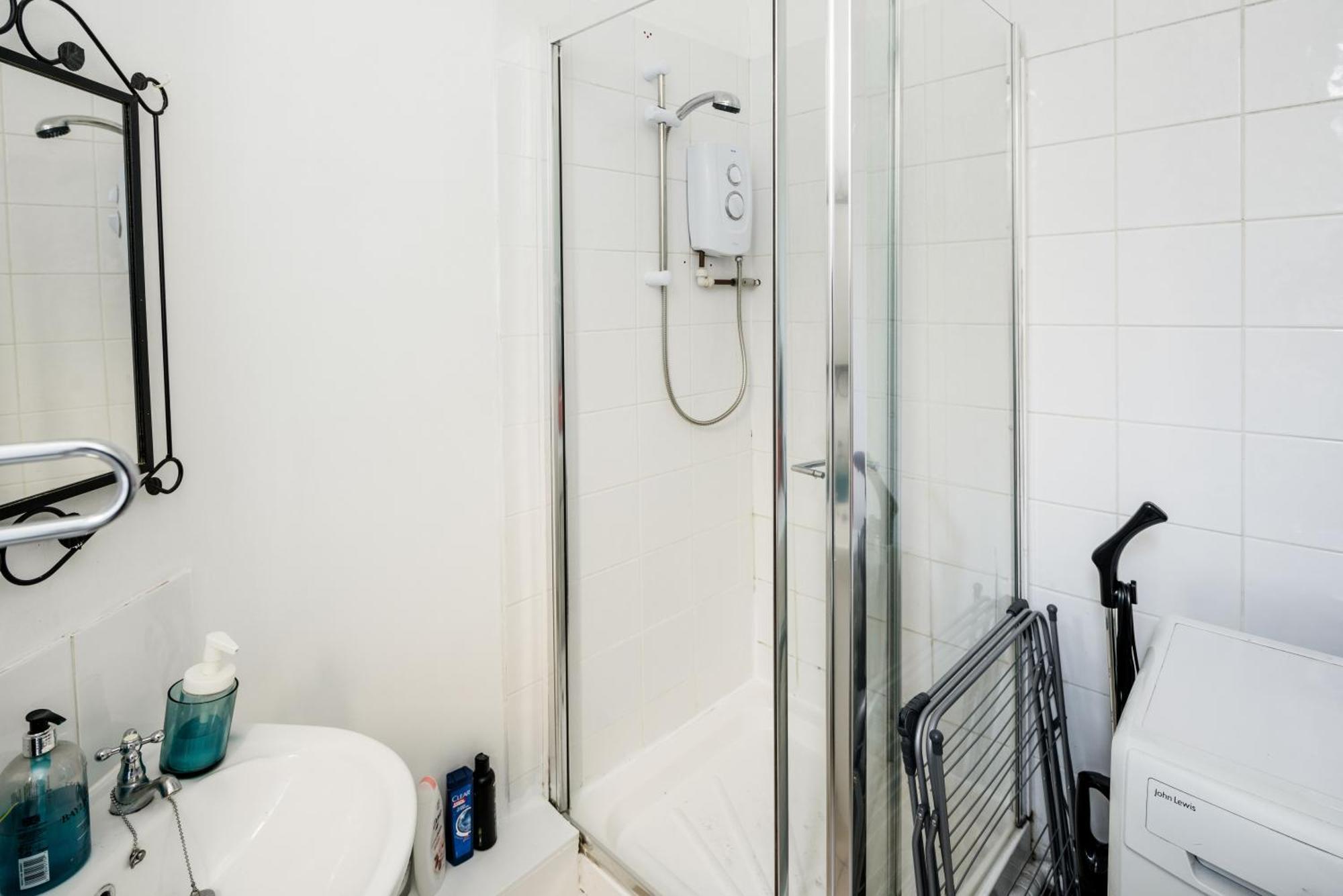 Cosy 1 Bedroom Home In Fitzrovia 런던 외부 사진